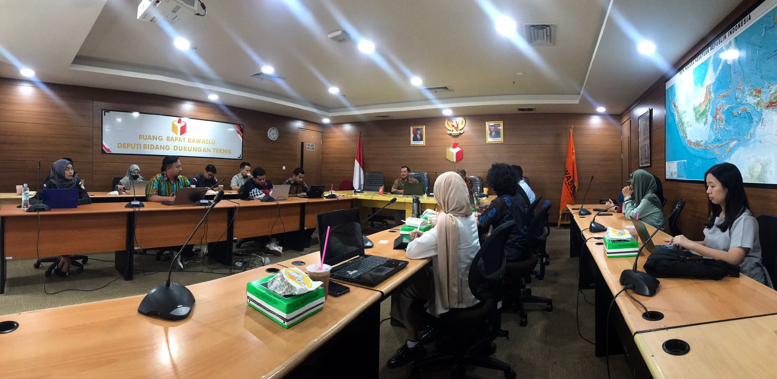 Meeting with the Pusdatin (Data and Innovation Center) division of Bawaslu